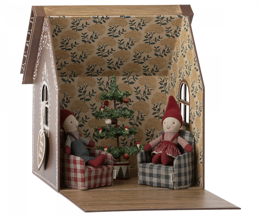 Gingerbread House, Small